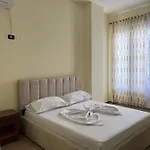 Antik 3* Golem (Tirana)